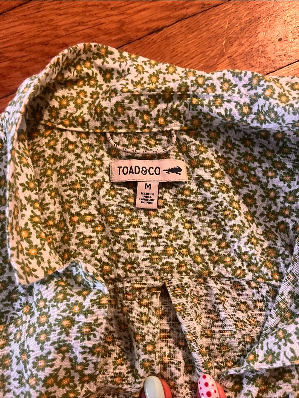 Toad&Co Sage Green Short Sleeve Button-Front Shirt - Picture 3 of 4